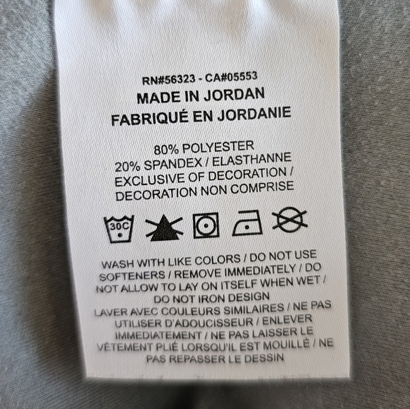 NWOT Nike therma-fit gray soft fleece warm crewneck stretchy longsleeve Size M - Picture 7 of 7